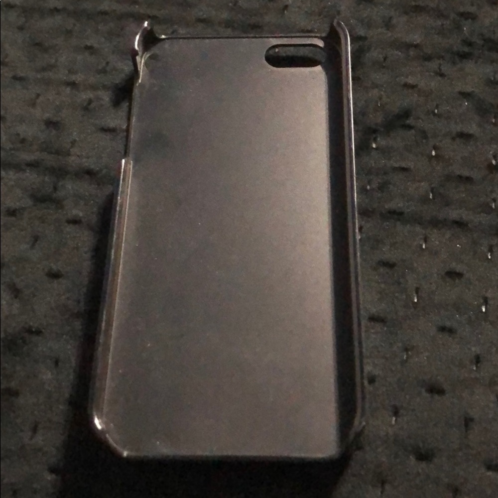 2 Coach iPhone 5/5s Cases🤑 - Picture 2 of 6